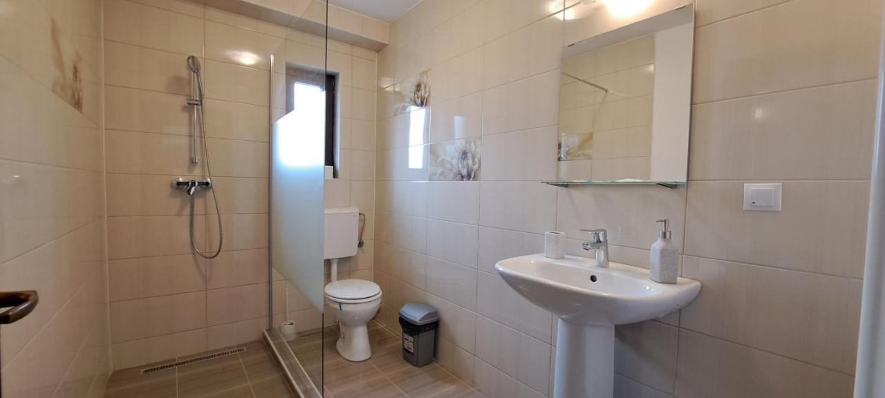 Casa De Vacanta Appartement Bran  Buitenkant foto